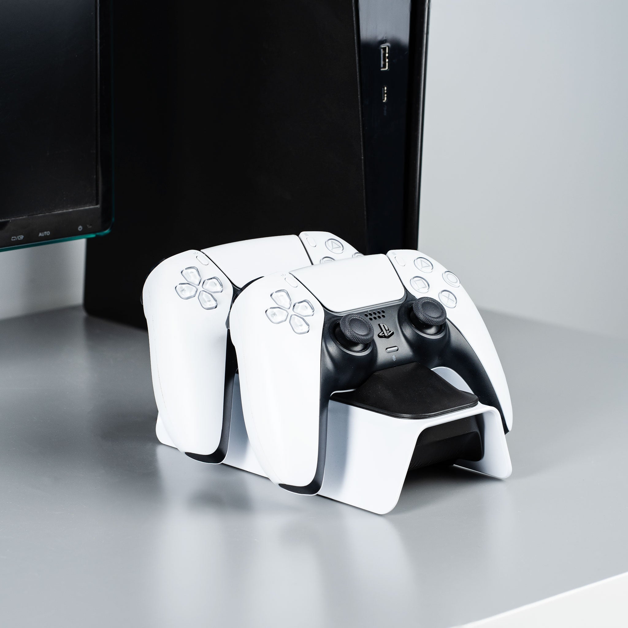 Glistco LED Power Station - PS5 DualSense Controller